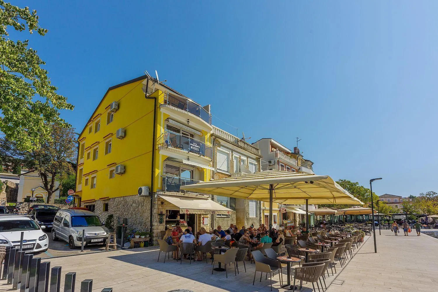 Tolle Ferienwohnung Direkt An Der Promenade Selce